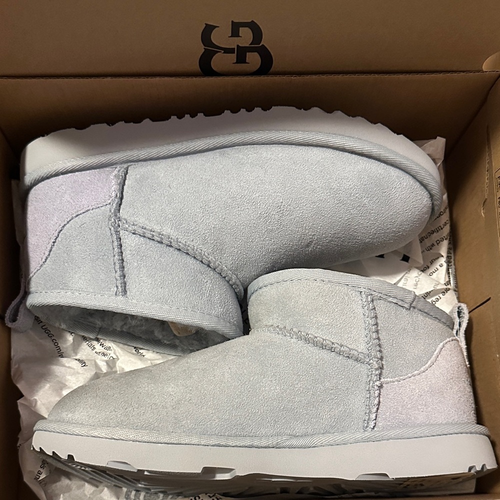 UGG Kids Classic Ultra Mini Boots in Seafoam